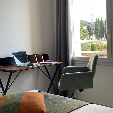 Val Des Bruyeres - Gite 15Mn Pezenas Avec Terrasse Et Cour Close - Parking Privatif Securise - Wifi Ftth Gratuit Neffies Buitenkant foto