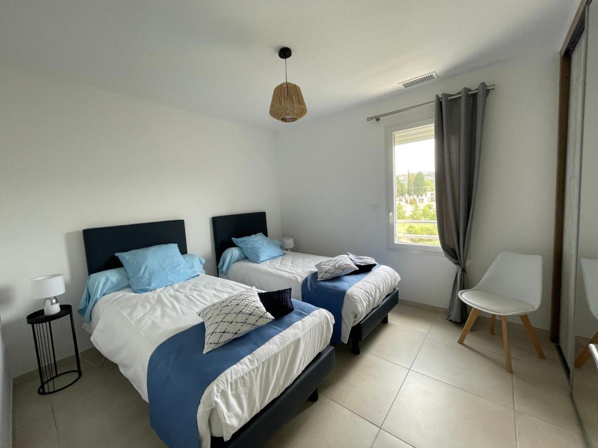 Val Des Bruyeres - Gite 15Mn Pezenas Avec Terrasse Et Cour Close - Parking Privatif Securise - Wifi Ftth Gratuit Neffies Buitenkant foto